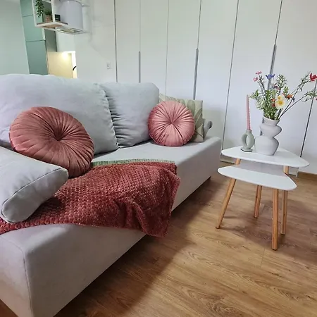3a Na Ul Wiejskiej 32c Apartment